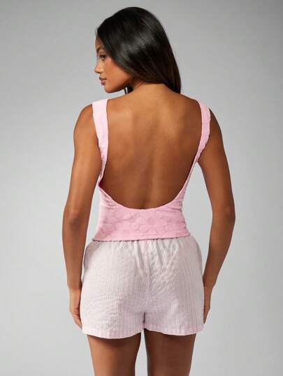 MISSGUIDED ملابس علوية بلا أكمام مزخرف بنقشة زهور للاستخدام في الصيف والشاطئ والإجازة، ظهر V، قطعة كاجوال مناسبة للاستخدام اليومي والتنزه في المنتجعات في فصل الربيع
