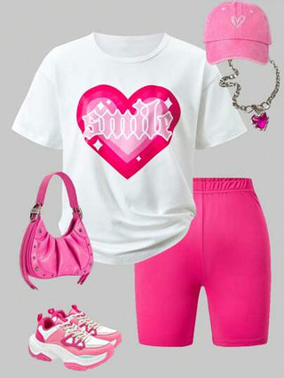 girls-sets مجموعة تي شيرت بأكمام قصيرة وشورت مريح بطباعة قلب أنيق بسيط ، مناسب للفتيات الصغيرات، مناسب للرياضة 2 قطعة