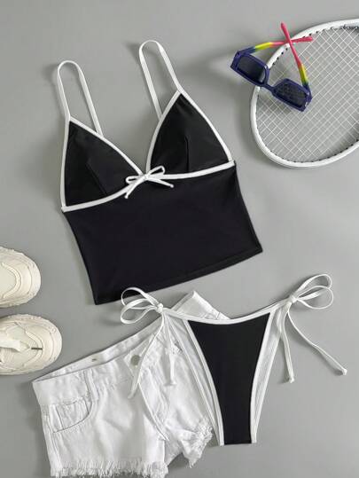 طقم تانكيني حريمي Swim Mod مجموعة بكيني موضة بتصميم بسيط مكونة من ملابس علوية موديل تانكيني باللون المتباين المثلثي ومع أسفل مثلثي مربوط جانبيًا، طقم ملابس سباحة