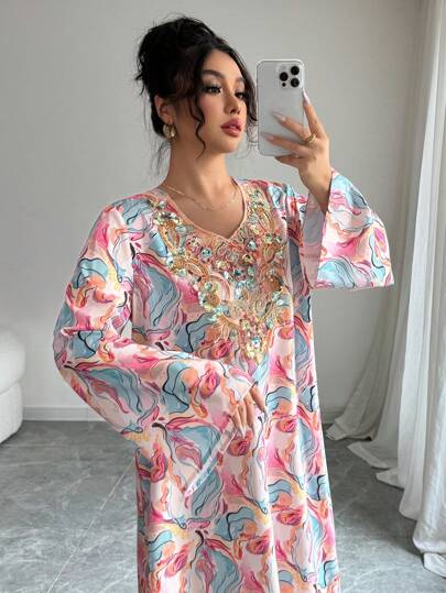 Yasmyna فستان حريمي برقبة V وأكمام طويلة مطرز بالترتر والطباعة الملونة فضفاض أنيق رومانسي عربي للنساء في الصيف غطاء متواضع