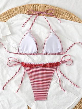 Swim Mod بكيني أنثوي مجموعة لتكون في الشاطئ عصري مع لمسات القرقعة البسيطة ومطبوع بزهور وشرائط للأجواء الصيفية