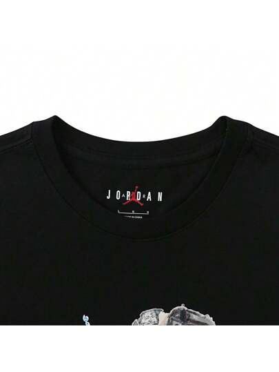 Nike تي شيرت رقبة طاقم AS M J FLT ESS AJ1 SS لعام 2025، محبوك، رقبة طاقم، أكمام قصيرة، رمز الطراز: TIB3356-010