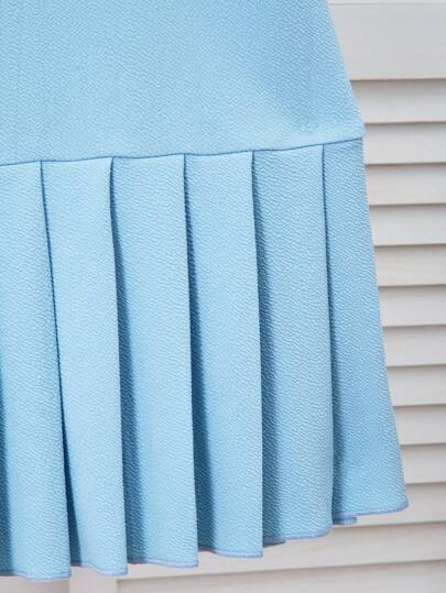 SHEIN فستان شباب بأكمام متضخمة واسعة مع قبعة وعقدة زخرفية، مناسب للسفر والحفلات في فصل الربيع والصيف