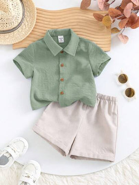 SHEIN 2 قطعة/مجموعة قميص بأكمام قصيرة لون أساسي وشورت بخصر مطاطي للأطفال الذكور والإناث، مناسب للارتداء في الصيف للبقاء في المنزل أو الخروج أو السفر والعطلات