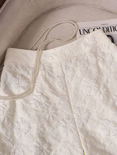 SHEIN LUNE سروال قصير أنيق للنساء من القطيفة ذو لون أحادي، مناسب للصيف