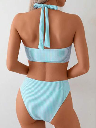 طقم تانكيني حريمي Swim Basics بيكيني صيفي للنساء في فصل الربيع مكون من قطعتين: ملابس علوية من الشريط العشوائي المطبوع مع ربطة الظهر متقاطعة، وشورت سباحة من اللحية المرقعة