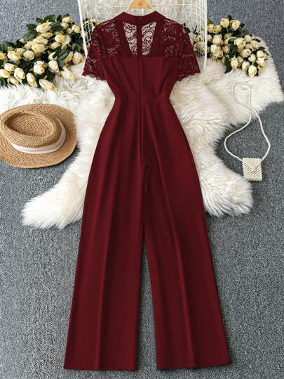 SHEIN Clasi جمبسوت قصيرة الأكمام بتباين ألوان الدانتيل للنساء لارتداء أثناء التنقل، بتصميم بسيط
