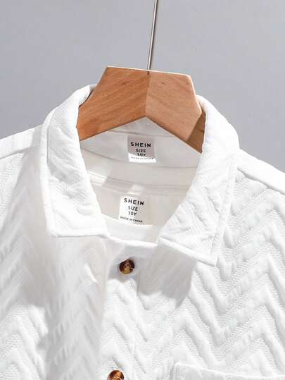 SHEIN قميص مريح فضفاض منسوج بألوان شبكية ذو جيب وياقة للأولاد المراهقين، مناسب للذهاب إلى المدرسة والأنشطة اليومية والسفر والرياضة، ملائم للفصول الربيعية والصيفية