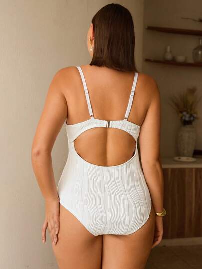 Swim Chiccia بدلة سباحة قطعة واحدة ذات حمالات رفيعة للنساء ذوات الحجم الكبير من نسيج ذو ملمس متماسك، مناسبة للعطلات والشاطئ، مثالية لعطلة الصيف