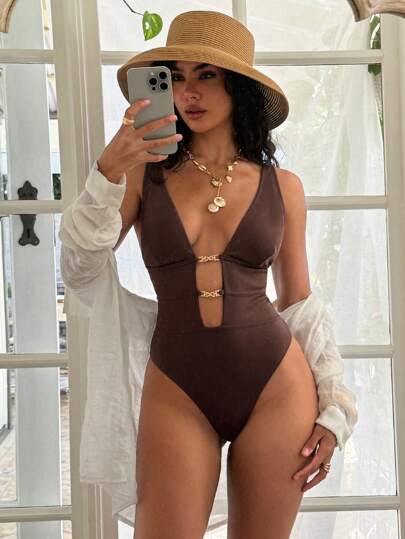 Swim Glamine زي سباحة قطعة واحدة للنساء بلون أحادي ظهره عاري، مناسب للشاطئ والعطلات