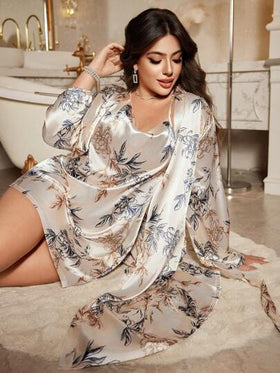 SHEIN MuseNap CURVE مجموعة فستان نوم وردة حزام من الحرير الصناعي المطبوع للمقاسات الكبيرة، تفاصيل مريحة وأنيقة، ملابس، خريف وشتاء