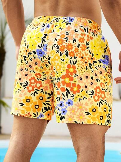 Manfinity Swimmode شورت رجالي بطبعات زهور على الجيب وسحاب الخصر، مناسب للصيف