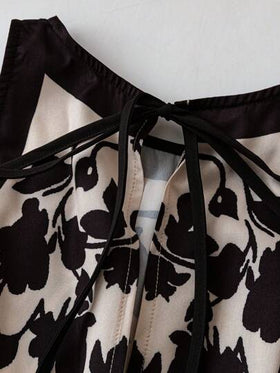 SHEIN Clasi جمبسوت جينز طويلة بطبعات، بدون أكمام، ياقة مستديرة وياقة حمالة، ذات خصر مطبوع مناسبة للسيدات البدينات للاستخدام اليومي والعطلات، بلا أكتاف، كاجوال للعمل، للخروج، بذلات شاملة للسيدات، بطراز المال القديم، ملابس صيفية للسيدات، للعطلات، ملابس صيفي