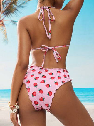 Swim Mod بكيني مكون من سروال وحمالة ذو طبعة فراولة، مزين بشريط مثلث ودانتيل، مناسب للشاطئ والعطلة الصيفية