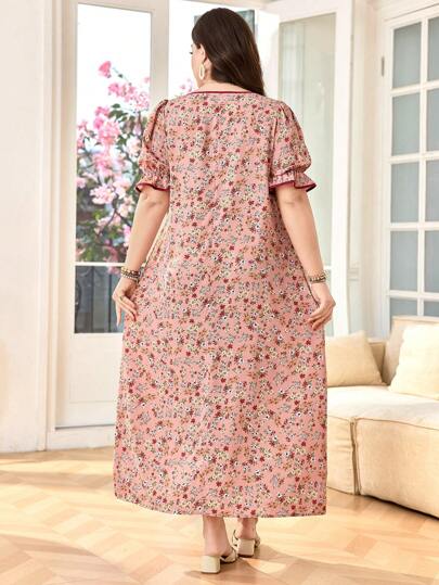 SHEIN Lacomfia فستان برقبة مربعة بأكمام منتفخة فضفاض مريح بنقشة زهور دقيقة رومانسية المقاس الكبير للنساء