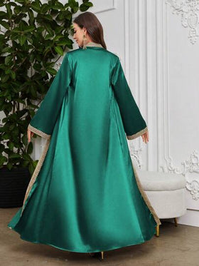 Layrah طقم عباءة وفستان ذو تصميم ملائم مكون من تفتيل الدانتيل المذاب في الماء،أسلوب أزياء إسلامي مغربي أنيق للاستخدام في المناسبات والتجمعات بأناقة وفخامة للسهرات المسائية