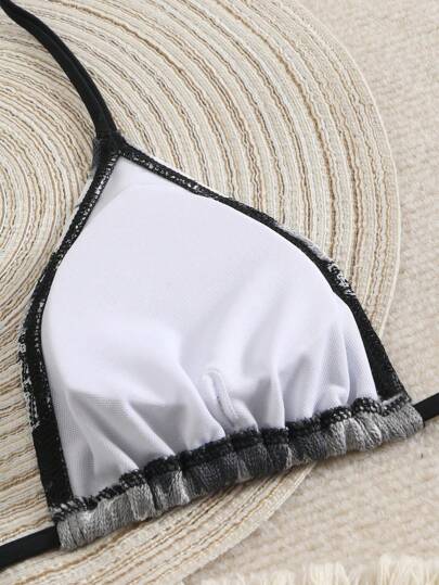 Swim Basics بيكيني مكون من 3 قطع ضيق مزخرف بتصميم متموج ومخطط، مشدود الخصر وجذاب للنساء، مناسب للسباحة والأجازات