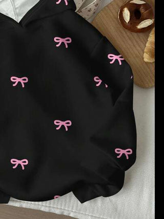 EZwear هودي بطبعة فراشة حلوة للعيد حداثي عادي، مناسب للربيع/الصيف