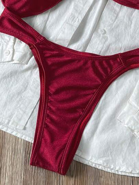 Swim SXY 2 قطعة ملابس شاطئ صيفية نسائية , بكيني متناسق بإطار معدني أنيق , لون بورجندي , لإطلالة عطلة متميزة