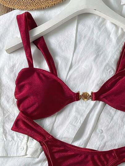 Swim SXY 2 قطعة ملابس شاطئ صيفية نسائية , بكيني متناسق بإطار معدني أنيق , لون بورجندي , لإطلالة عطلة متميزة