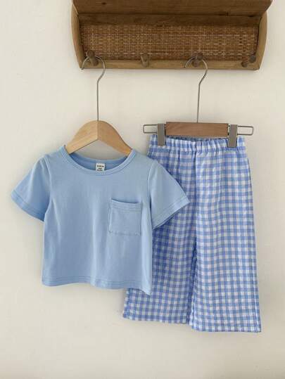 SHEIN Vintaside Kids طقم ملابس علوية قصيرة الأكمام وبنطال مربعات لطيف للأولاد الرضع، مناسب للصيف، البيت والسفر، 2 قطعة