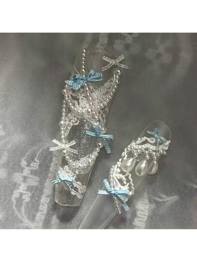 4 قطع ملصقات أظافر ثلاثية الأبعاد، دانتيل باروك أسود وأبيض، رسوم فاخرة من الفضة والذهب لفن الأظافر بتصميمات أنيقة من الورود والخطوط المستقيمة والزخرفة الفاخرة، مناسبة للنساء والفتيات للعناية اليدوية بالأظافر