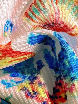 مجموعة من قطعتين ، بذلة بيكيني بوهيمية للنساء متكونة من ملابس علوية بتصميم عنق هلتر وشورت سباحة عالي القص ذو طبعة وملمس محبوك عشوائي مطبوع بطراز الزهور، للأجازات على الشاطئ الصيفية