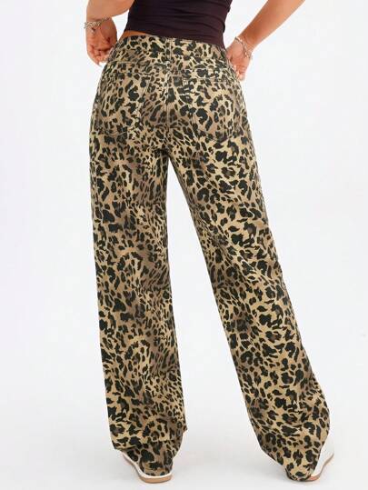 SHEIN EZwear جينز مستقيم ذو جيوب برسم النمر للكاجوال