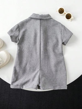 SHEIN رومبير قصير الأكمام باللون الرمادي كاجوال صيفي للأطفال الرضع الأولاد الصغار الجميل