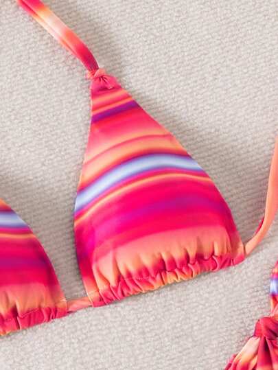 طقم تانكيني حريمي Swim Mod مجموعة ملابس سباحة للسيدات مكونة من ملابس علوية مع ربطة خلفية وأسفل بربطة جانبية على الخصر، مطبوعة بنقشة أومبير