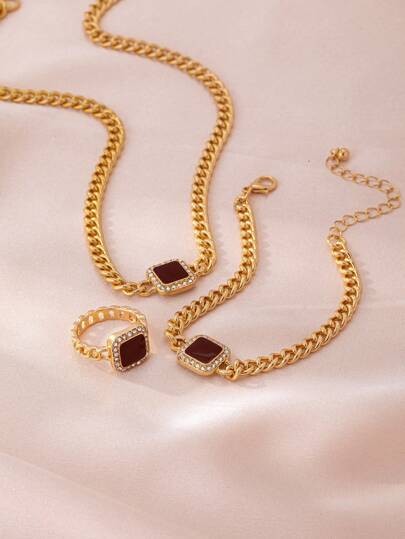 مجموعة إكسسوارات شخصية ذات شكل هندسي عصري