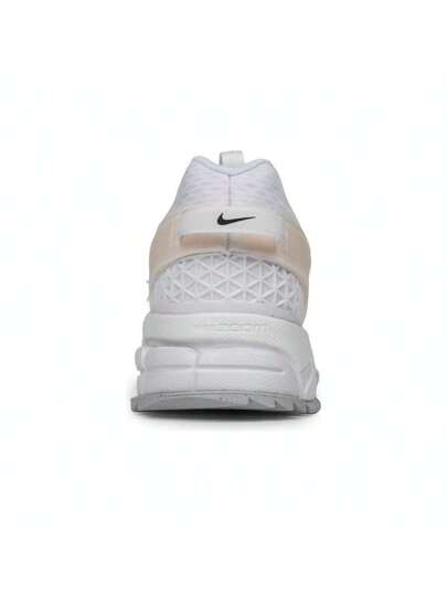 Nike حذاء زووم فومرو روام رياضي / كلاسيكي منخفض القمة HJ4646-100 ، 2025 رجالي