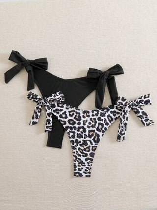 SHEIN Swim Curve مجموعة من 2 قطعة سوداء ولبوردي مقاس كبير من بيكيني سفلي بتصميم متموج وجانب مربوط ، بادي بحري صيفي