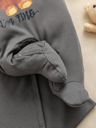 SHEIN 4 قطع مجموعة ملابس للمولود الجديد، رومبير كرومبر من قماش محبوك مضلع بالرمادي الداكن بتصميم دب، هدية حديثي الولادة