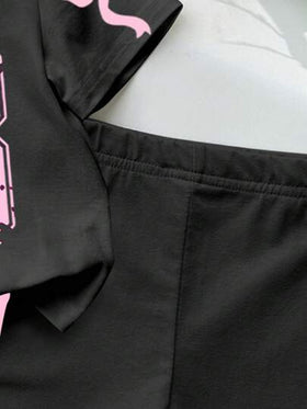 SHEIN طقم لطيف من بلوزة قصيرة الأكمام وقصرات بياقة مستديرة للفتيات الرضع، مزين بفيونكة ورقم 23 ، مناسب للربيع والصيف، إطلالة بسيطة وعادية