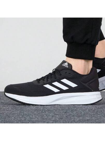 أحذية الجري الخفيفة والمريحة والقابلة للتنفس من أديداس موديل DURAMO 10 للرجال GW8336، وصول جديد ربيع 2026