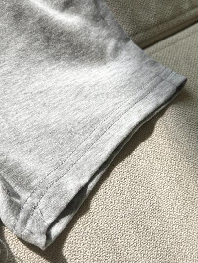 SHEIN مجموعة (2 قطعة) لطفل الحضانة الصغير ملابس صيف يومية أنيقة ، تي شيرت بأكمام قصيرة و شورت مطبوع عليها عبارة "جده الصغير" وطباعة ثلاثية الأبعاد ، مناسبة للعمر من 0 إلى 3 سنوات