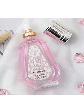 زيت عطري نسائي برائحة فاكهية وزهرية على الطراز الشرق أوسطي، بحجم 50 مل، ذو رائحة أنيقة وممتدة المفعول، مزيل للروائح وساحر
