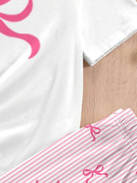 SHEIN 2 قطعة طقم بنات مراهقات ملابس نوم كاجوال - ملابس علوية أكمام قصيرة وسبعة وبنطلون، طبعة شريط زهري وفيونكة