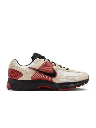 Nike حذاء nike zoom vomero 5 للرجال ذو الرقبة المنخفضة للتزلج / أحذية رياضية رجعية HF1553-201 لعام 2025
