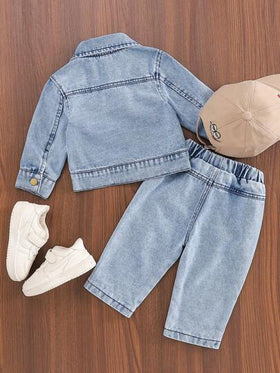 SHEIN 2 قطعة/طقم ملابس أطفال صبيان كاجوال من الدنيم الأسود البلي ذو الياقة، وبنطلون جينز باهت، طقم أنيق ومريح يناسب كل المناسبات للربيع والخريف