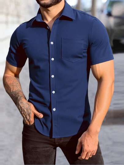 Manfinity Homme قميص رجالي أحادي الصدر بجيب ذو أكمام قصيرة كاجوال (قص متناظر مطبوع) قميص عمل، قمصان رائعة للرجال، قمصان مناسبة للرجال، قمصان رجالية ضيقة، قمصان رجالية كاجوال ضيقة