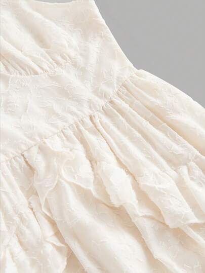 SHEIN X Hannahelzahed SHEIN MOD فستان برقبة حالتر مع فيونكة كبيرة وظهر مفتوح، بتصميم زهري مطرز، أناقة رومانسية حالمة بتطريزات مكشكشة، مناسب للمواعيد والحفلات والعطلات وحفلات الشاي وملابس أعياد الميلاد ، إطلالات صيفية للسيدات، إطلالات عيد الفصح ،إطلالات ال