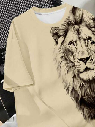 SHEIN تي شيرت بأكمام قصيرة مناسب للأولاد المراهقين الكاجوال، طراز كلاسيكي أناقة طباعة برأس أسد إفريقي البري ، مناسب للصيف