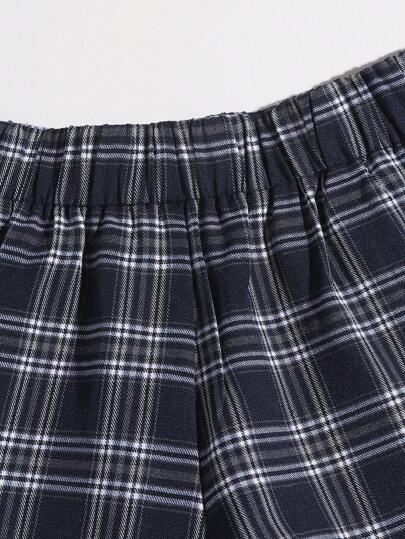 SHEIN EZwear شورت ساق واسع مربع
