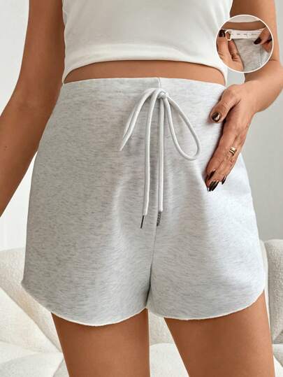 SHEIN شورتات أمومة مريحة بخصر قابل للتعديل للنساء