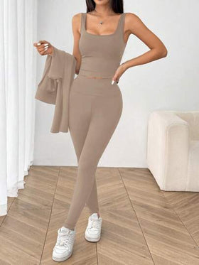 SHEIN EZwear طقم ملابس رياضية نسائية مصنوع من الكنزة البنية الخفيفة، موسم الربيع/الصيف