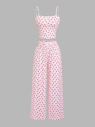 SHEIN PETITE طقم بيجامة للنساء مكون من 2 قطعة - صدرية كامي مطبوع بطبعة الكرز الأبيض مع فيونكة-وبنطلون رجل مستقيم، ملائم للربيع والصيف