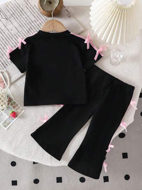 SHEIN مجموعة من 2 قطع للبنات الصغيرات: بلوزة كورية عصرية مخططة بأكمام قصيرة مزينة بفيونكة + بنطلون أرجل واسع مرتفع الخصر كاجوال طويل، لفصل الصيف