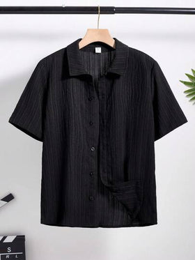 SHEIN قميص أسود قصير الأكمام كاجوال مناسب للرياضة والملابس الشارعية والبنك والروك والمدرسة واليومي والحفلات ومهرجانات الموسيقى في الربيع والصيف